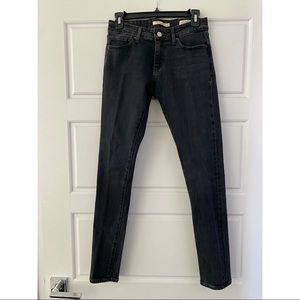 Levi’s 711 Skinny Jeans